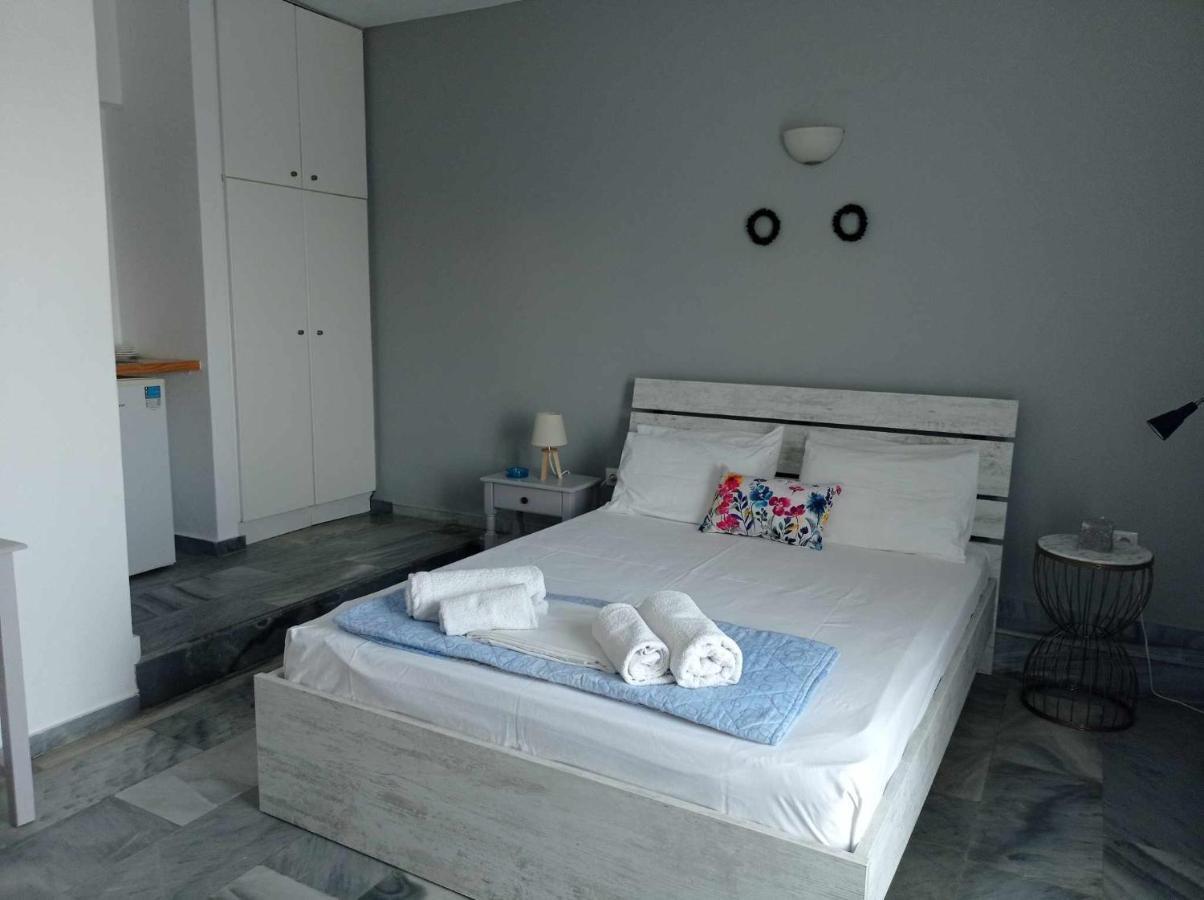 Kantouni Guest House By The Sea Батси Экстерьер фото