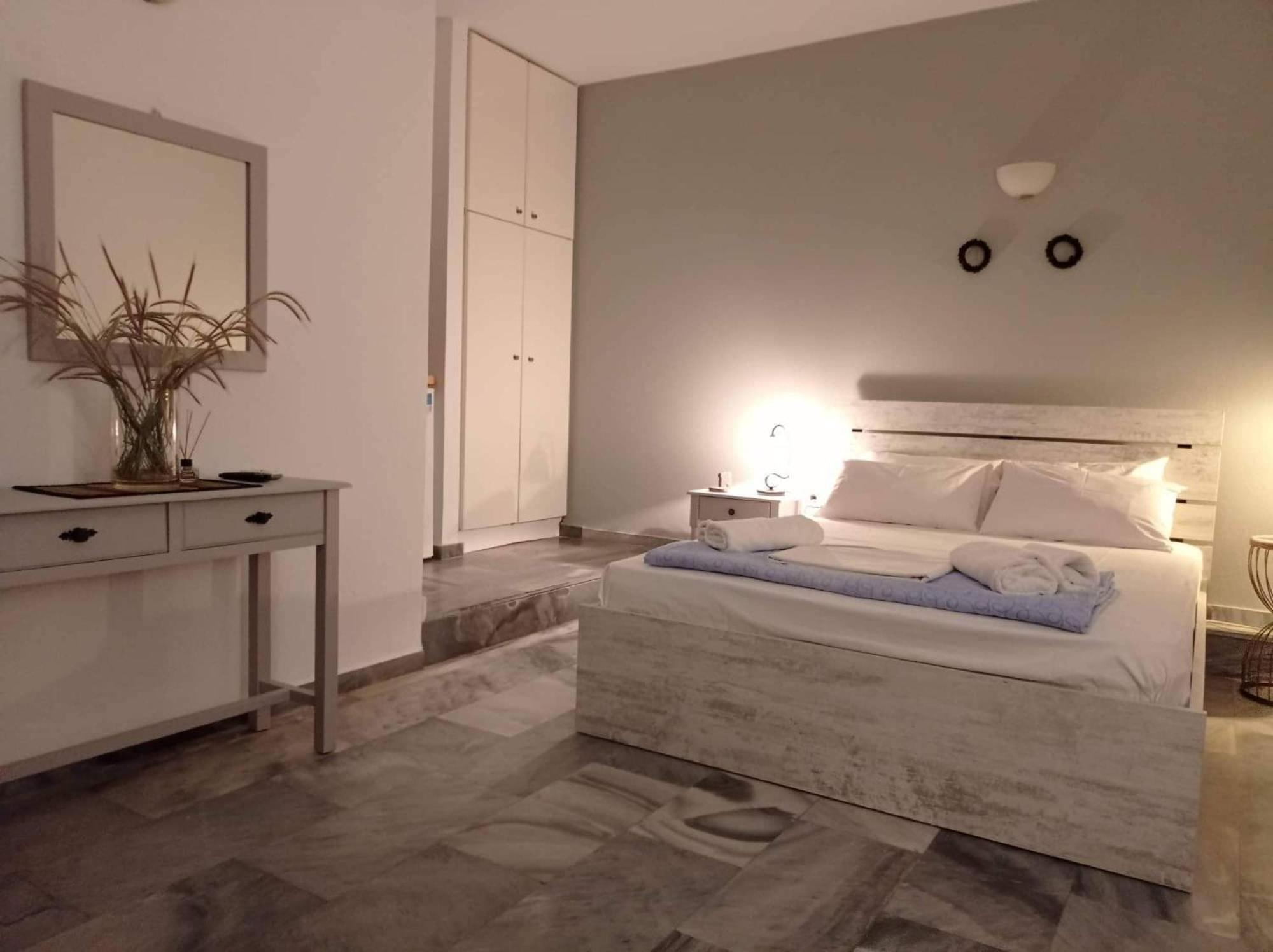 Kantouni Guest House By The Sea Батси Номер фото